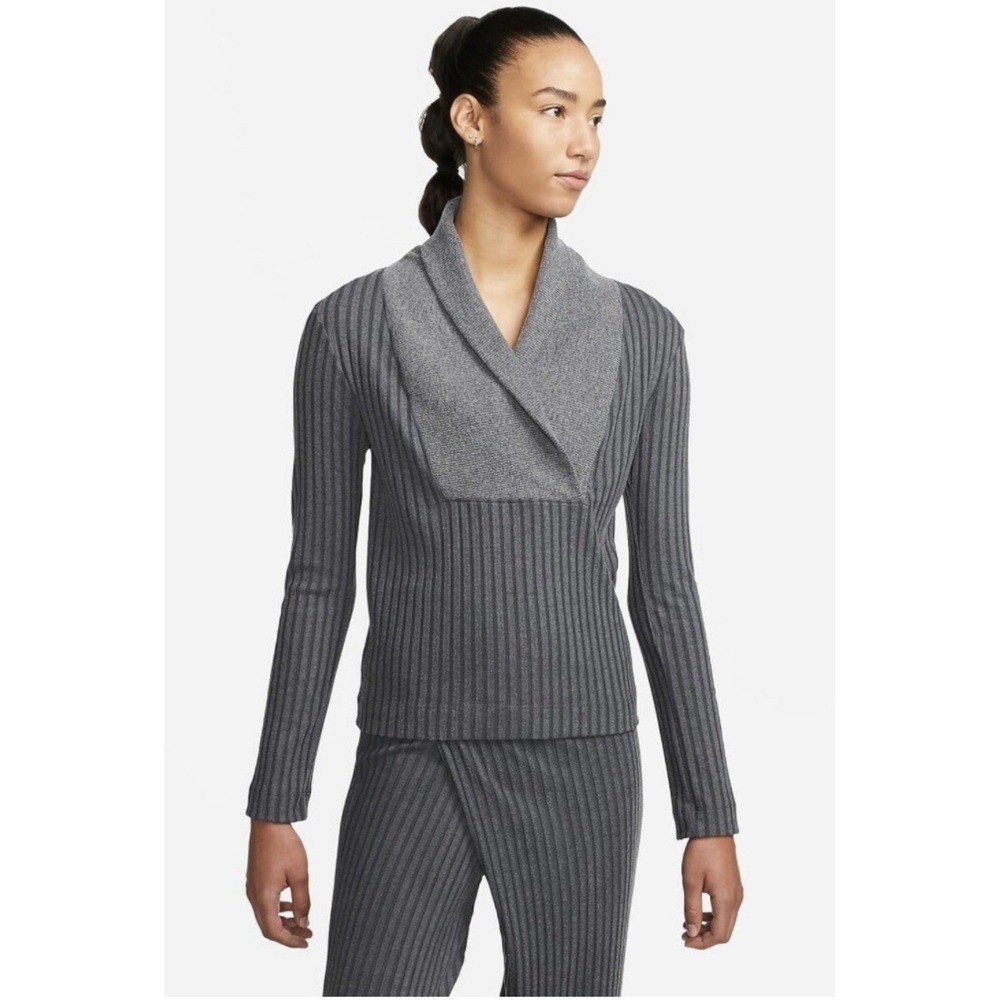 Nike Yoga Ribbed Shawl Collar Sweater Top‎ Women's Size M Gray Long Sleeve